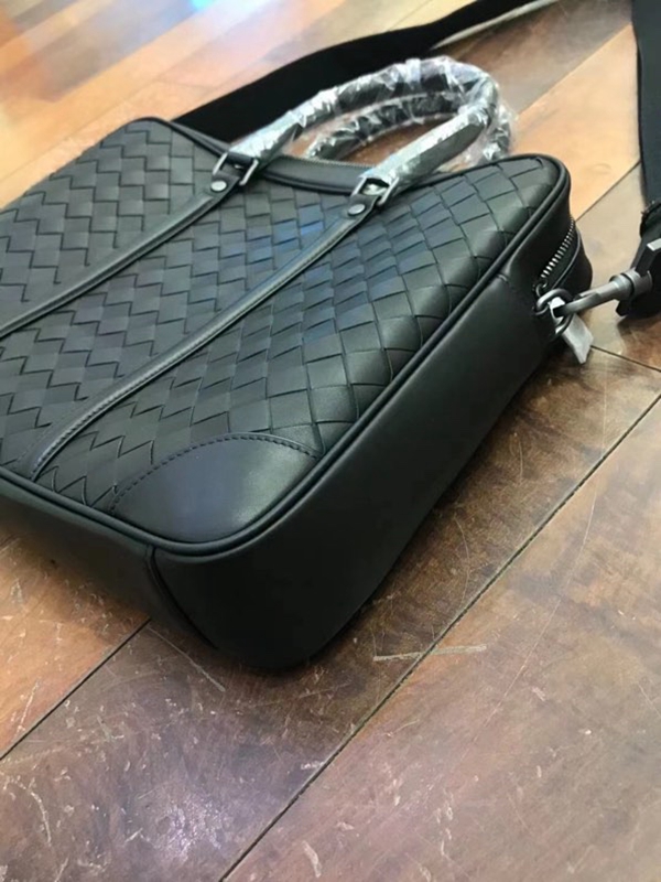 ボッテガヴェネタバッグ角部分ディテール